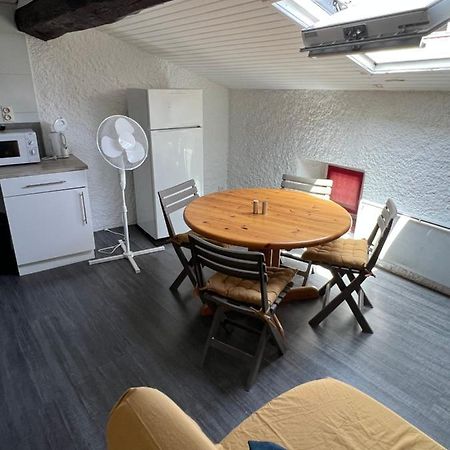 Appartement Au Coeur De Carcassonne Luaran gambar